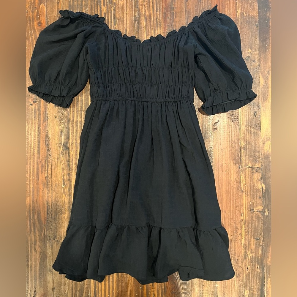 Women’s Size Small Black Smocked Puff Sleeve Mini Dress